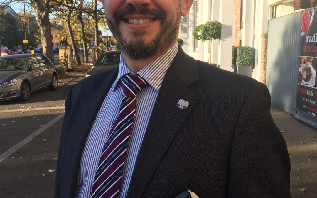 Coach leads step by step to success