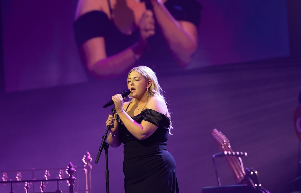 Savannah Shines For Sammy